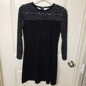Vintage velvety long sleeve black dress